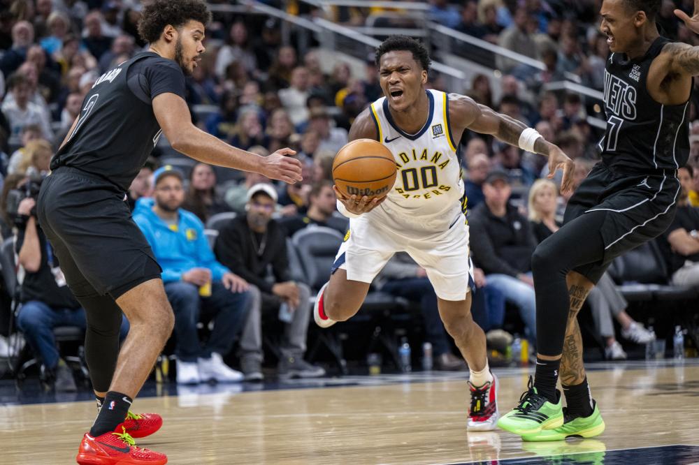 使得她们在 使得她们在